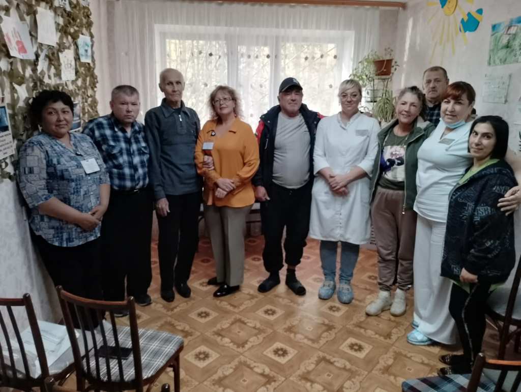 24 сентября 2025 года в Мегионской городской местной организации ХМАО Всероссийского общества инвалидов в рамках сотрудничества с БУ Мегионской городской больницей состоялся Круглый стол на тему «Важность диспансеризации и вакцинации»