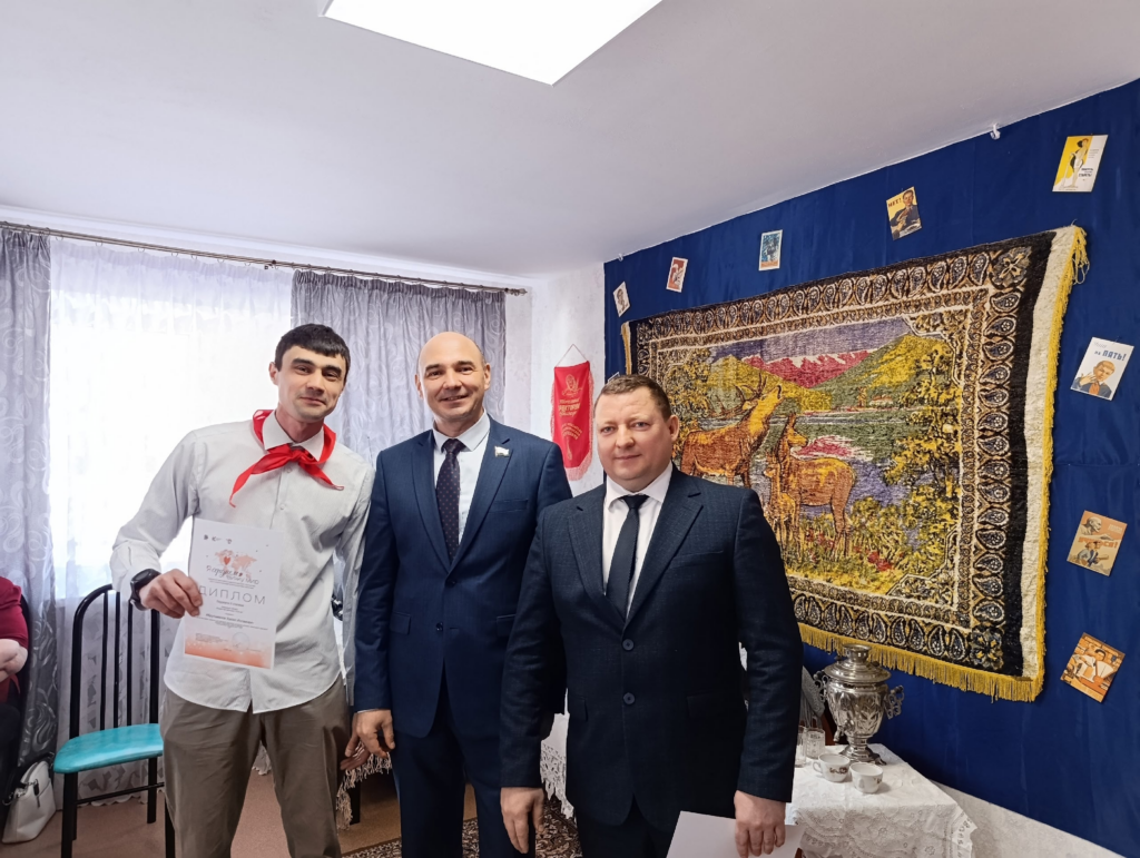 Миниатюра записи